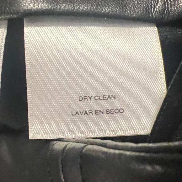 Anne Klein Black faux Leather Pencil Skirt - Picture 6 of 6